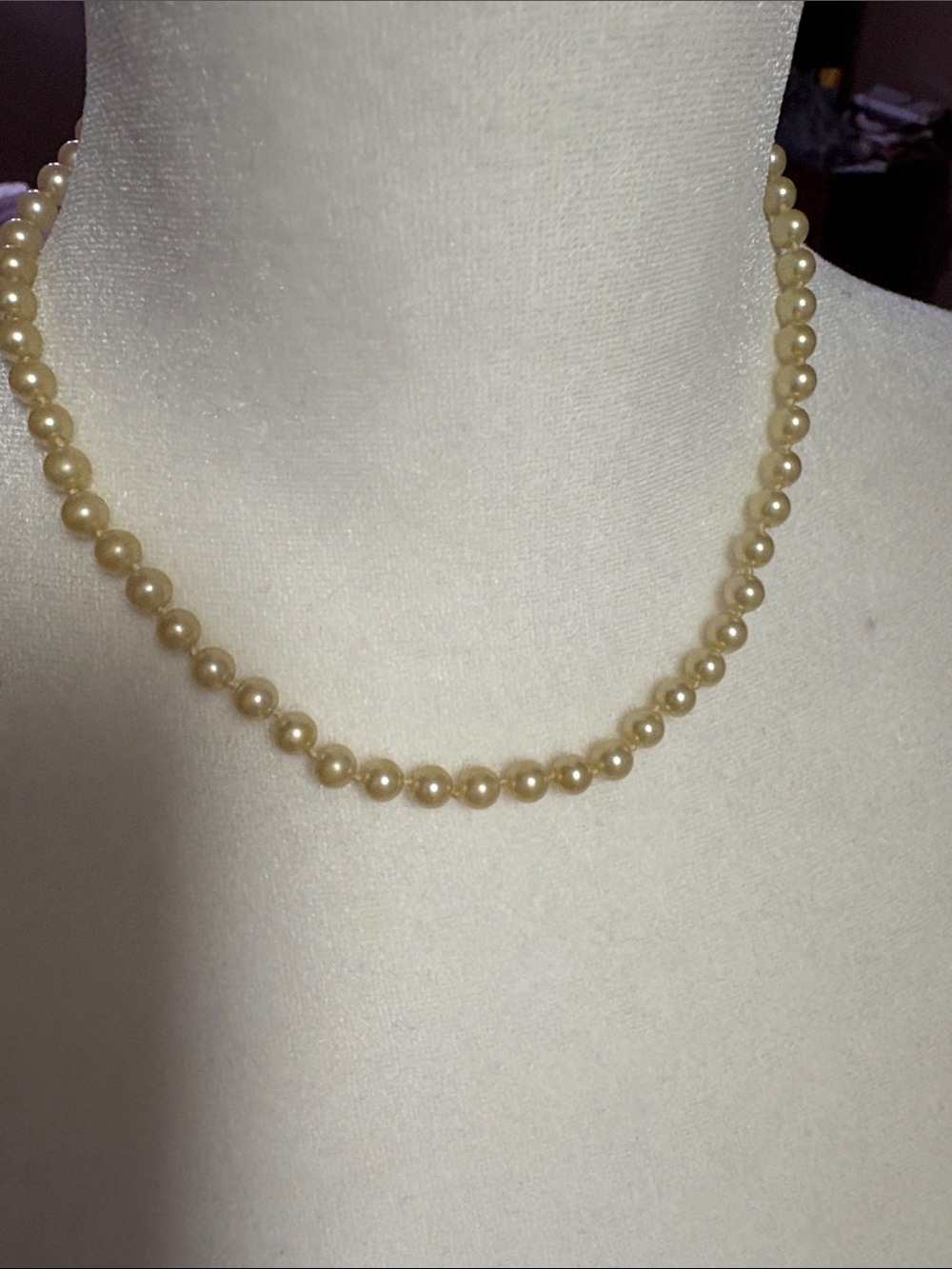 8” Faux Pearl Necklace